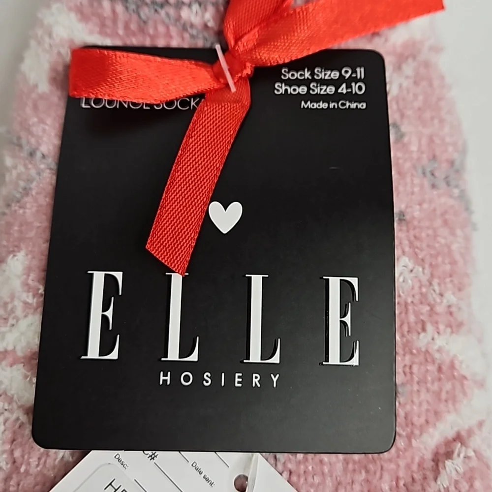 Elle Hosiery Snowflake Lounge Slipper Socks
